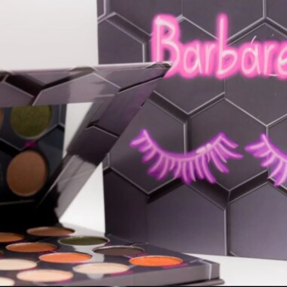 BeeBeauty London Barbarella Eyeshadow Pal…
